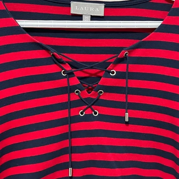 Striped Blouse - Picture 3 of 6